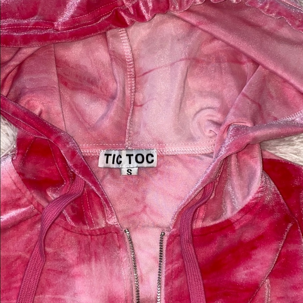 Velvet Tie Dye Cropped Jacket - Picture 3 of 5